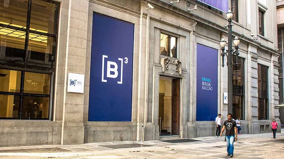 B3 Fachada