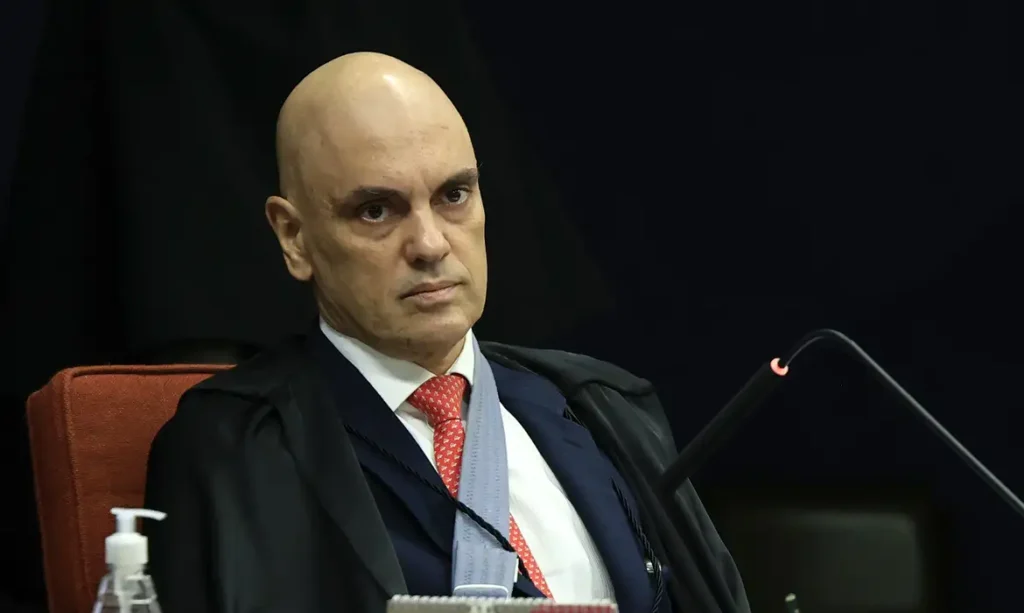 alexandre de moraes