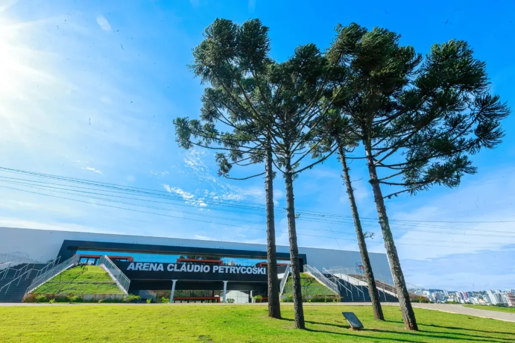 arena claudio petrycoski