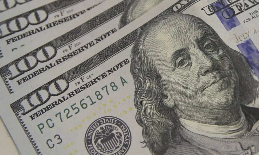 dólar moeda