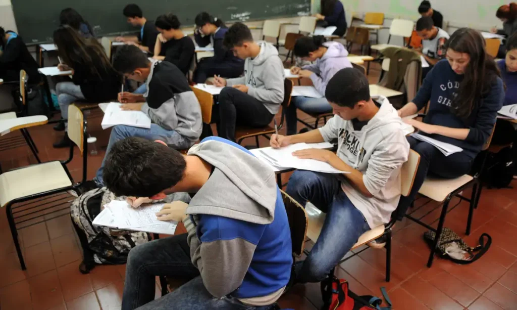 estudantes simulado do enem