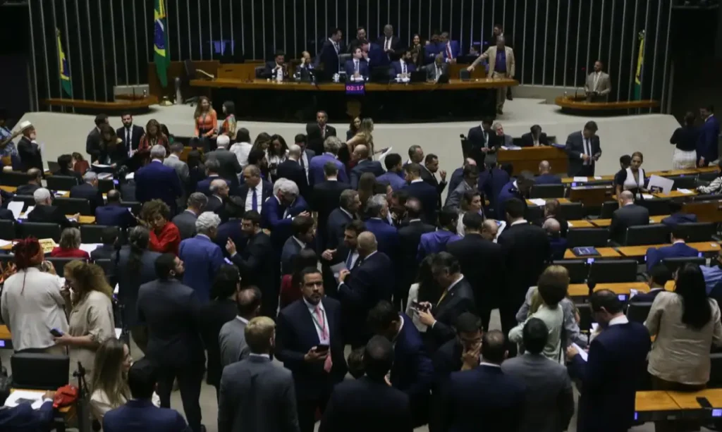 plenário câmara dos deputados