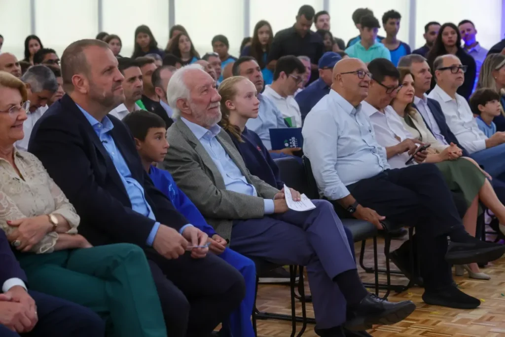carboni bons olhos paraná