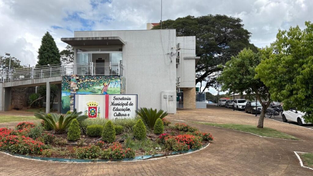 educação clevelândia