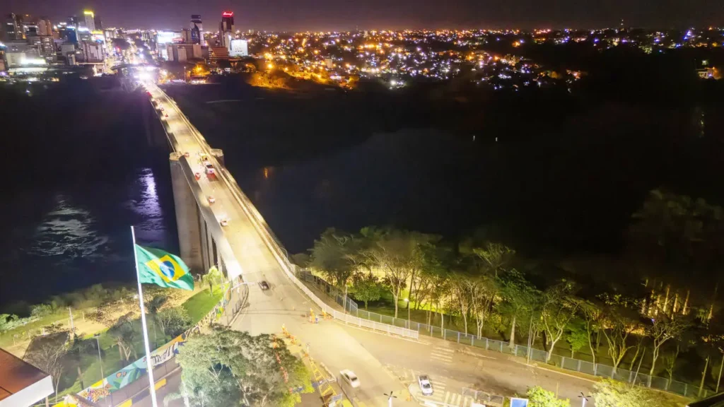 ponte da amizade
