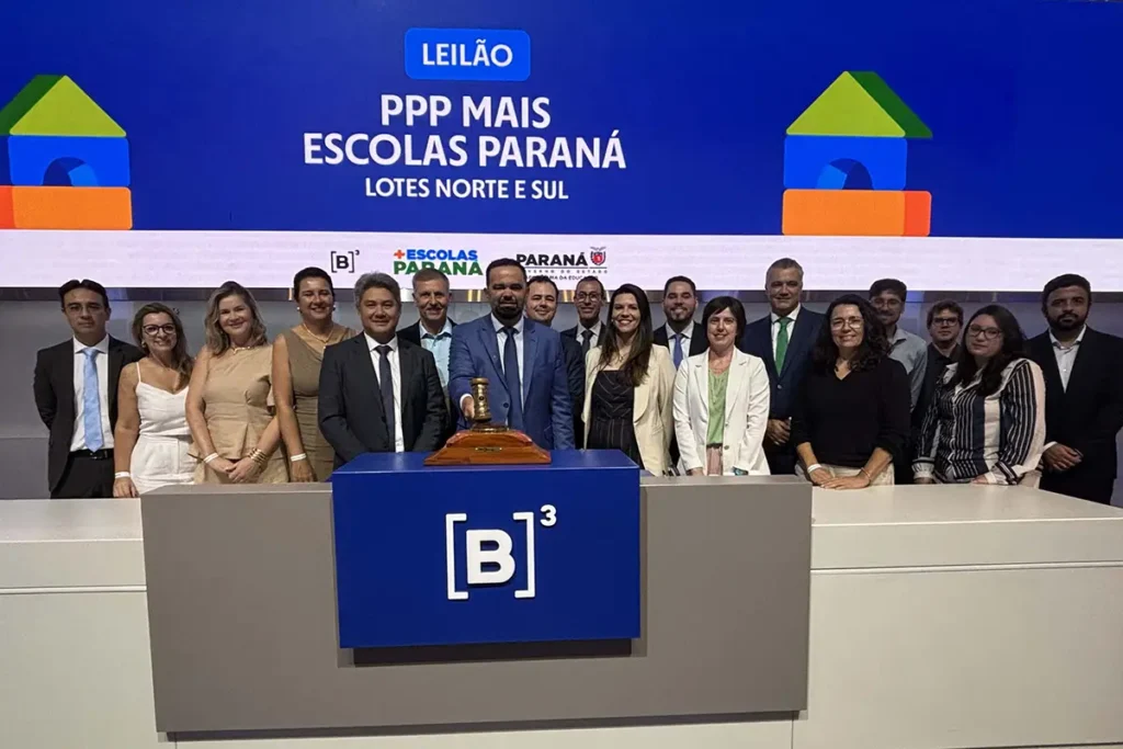 mais escolas