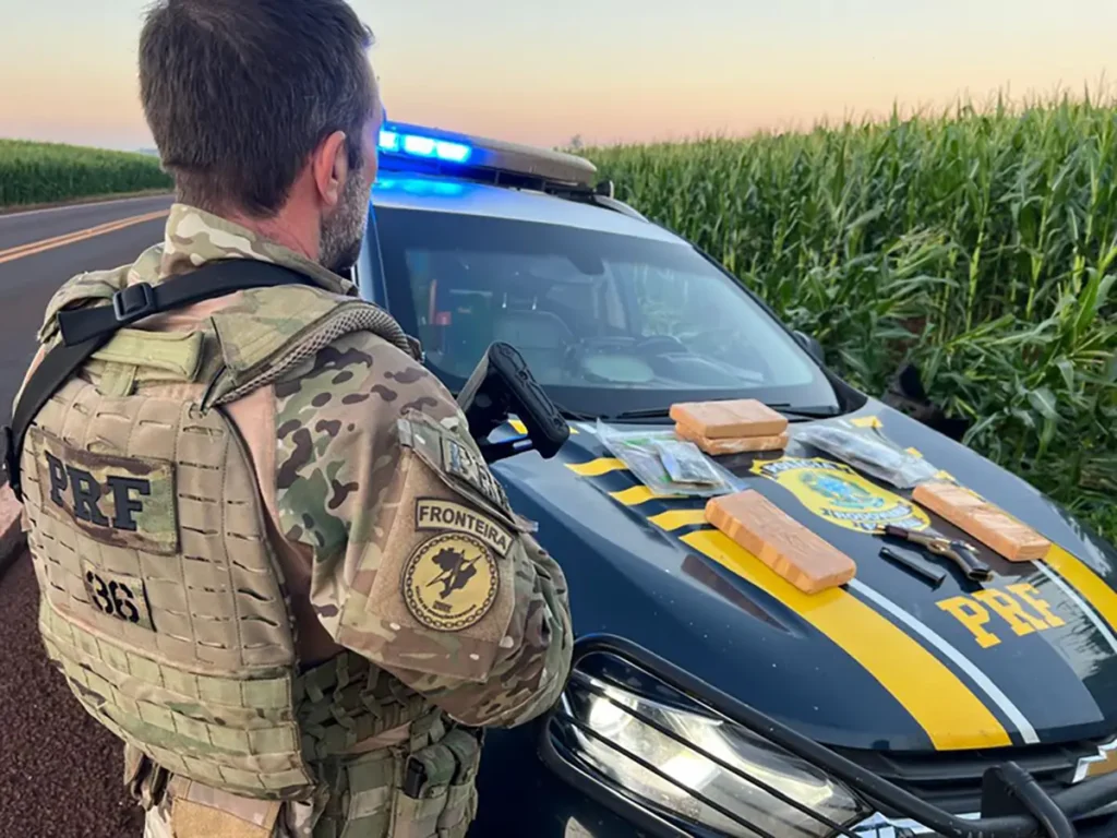 prf apreensão cocaína e pistola