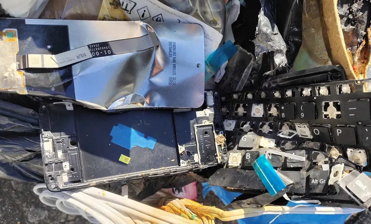 descarte irregular de eletrônicos