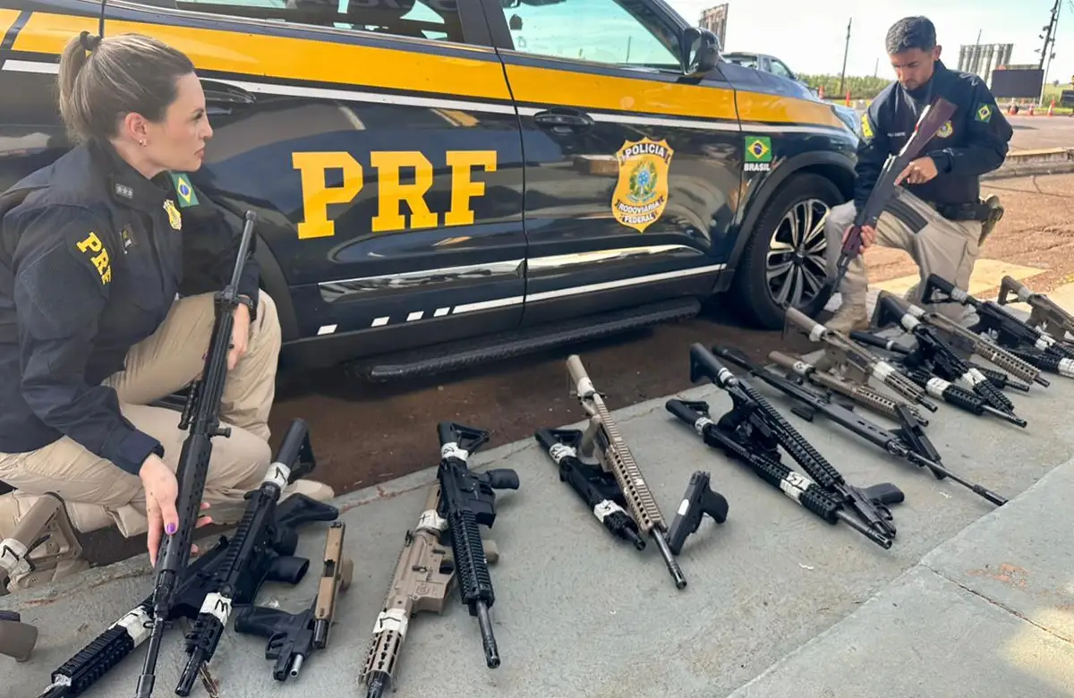 prf apreensão de fuzis paraná